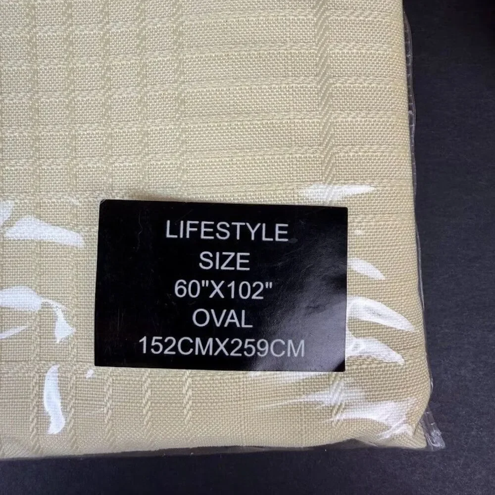New Living Quarters Yellow 60x102